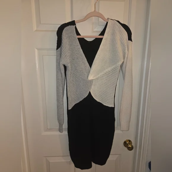 Fashion Nova Monochrome Knit Dress - Picture 1 of 3